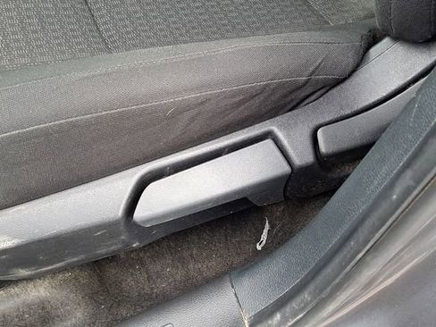 Used 2025 Nissan Kicks S image 22