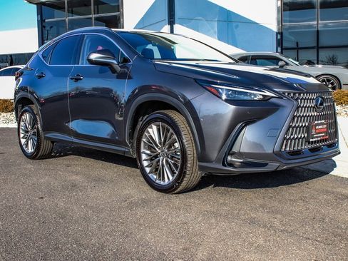 Used 2022 Lexus NX 350 AWD image 3