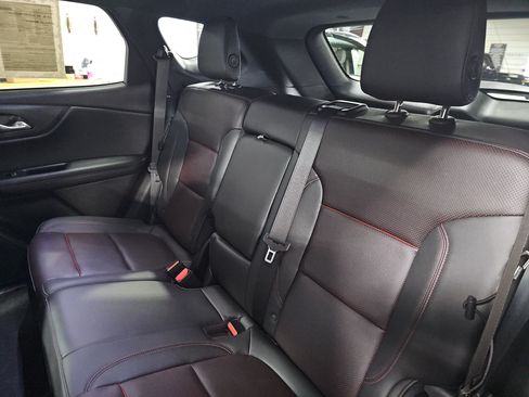 Used 2020 Chevrolet Blazer RS FWD image 14