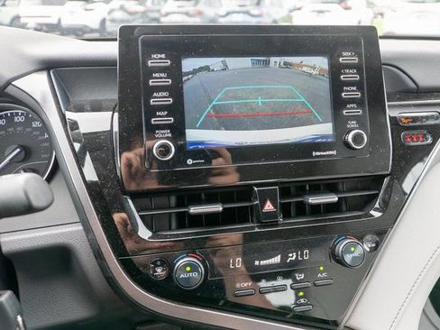 Used 2023 Toyota Camry SE FWD image 22
