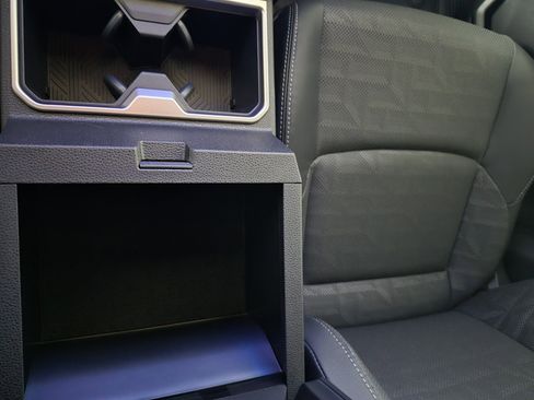 New 2026 Toyota 4Runner 4WD image 38