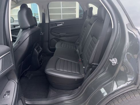Used 2024 Ford Edge SEL w/ Convenience Package AWD/4WD image 6