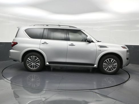 Used 2022 Nissan Armada SL RWD image 7