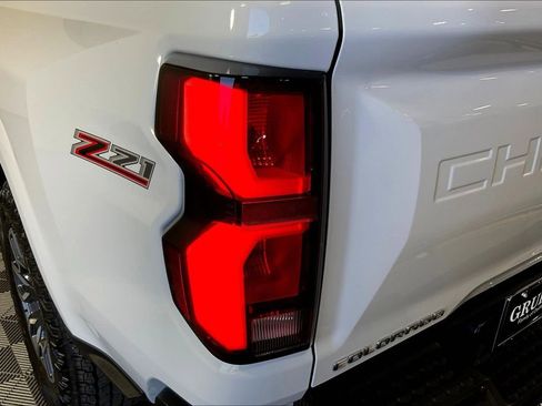 Used 2025 Chevrolet Colorado Z71 image 41