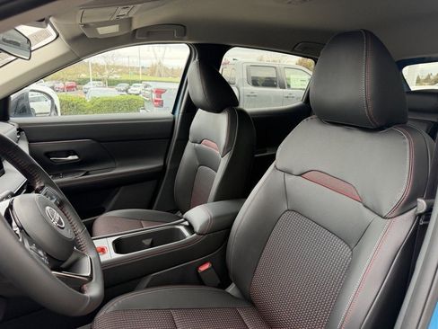 New 2026 Nissan Kicks SR w/ Cold Weather Package image 13