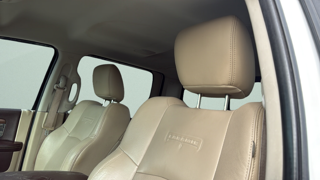 Used 2014 RAM 2500 Laramie AWD/4WD image 22