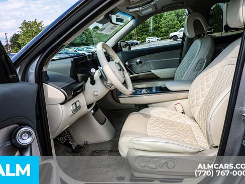 Used 2023 Genesis GV60 Performance image 19