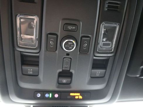 New 2025 Chevrolet Suburban RST w/ RST Capability Package image 22