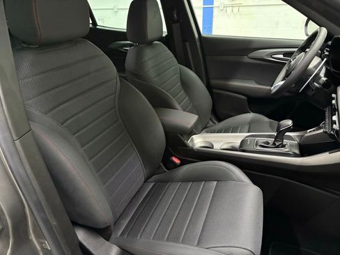 Used 2024 Dodge Hornet R/T w/ R/T Blacktop Package image 17