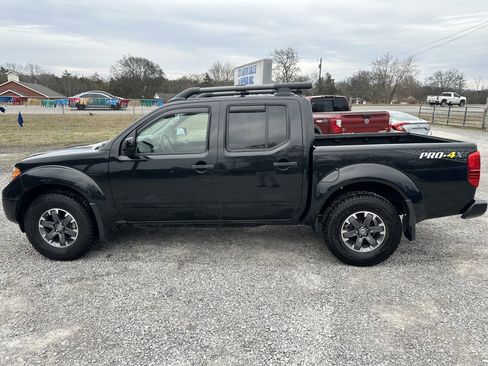 Used 2019 Nissan Frontier PRO-4X w/ Pro-4x Luxury Package image 8