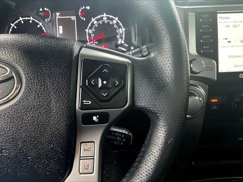 Used 2021 Toyota 4Runner SR5 Premium w/ Moonroof Package RWD image 14