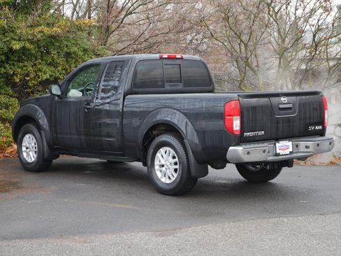 Used 2019 Nissan Frontier SV w/ Value Truck Package image 16