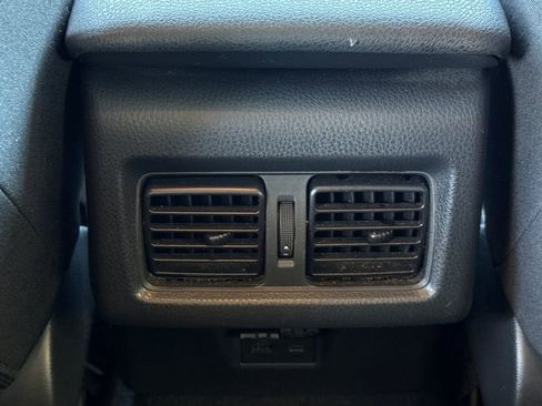 Used 2025 Toyota Camry LE image 20