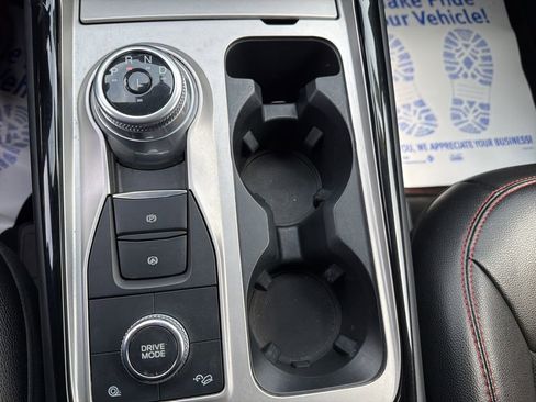 Used 2022 Ford Explorer ST-Line AWD/4WD image 28