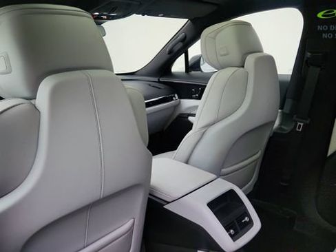 Used 2024 Cadillac Lyriq Luxury w/ LPO, Floor Liner Package AWD/4WD image 45