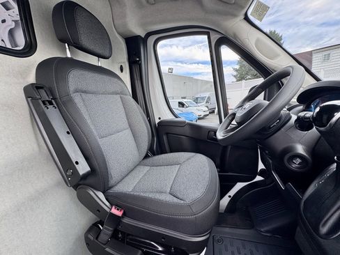 New 2025 RAM ProMaster 2500 image 20