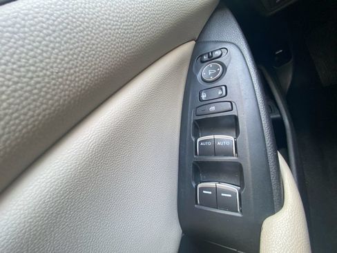 Used 2020 Honda Accord EX image 17