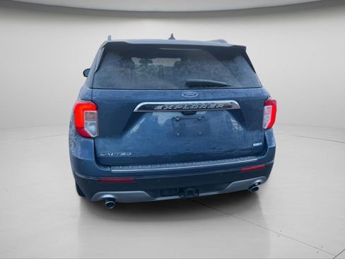 Used 2020 Ford Explorer Limited w/ Class III Trailer Tow Package image 5