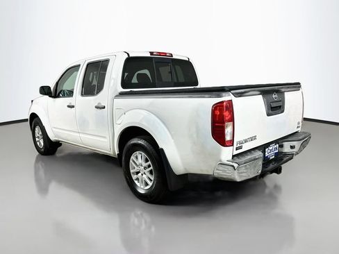 Used 2017 Nissan Frontier SV RWD image 5