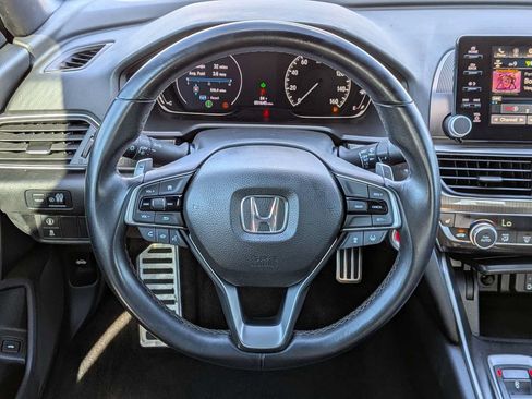 Used 2018 Honda Accord Sport image 23
