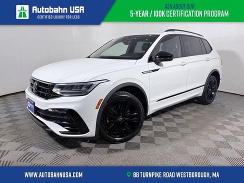 Used 2022 Volkswagen Tiguan SE R-Line AWD/4WD image 1