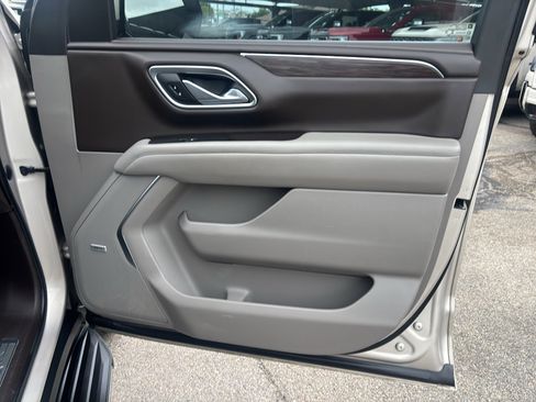 Used 2021 Chevrolet Tahoe LT image 15