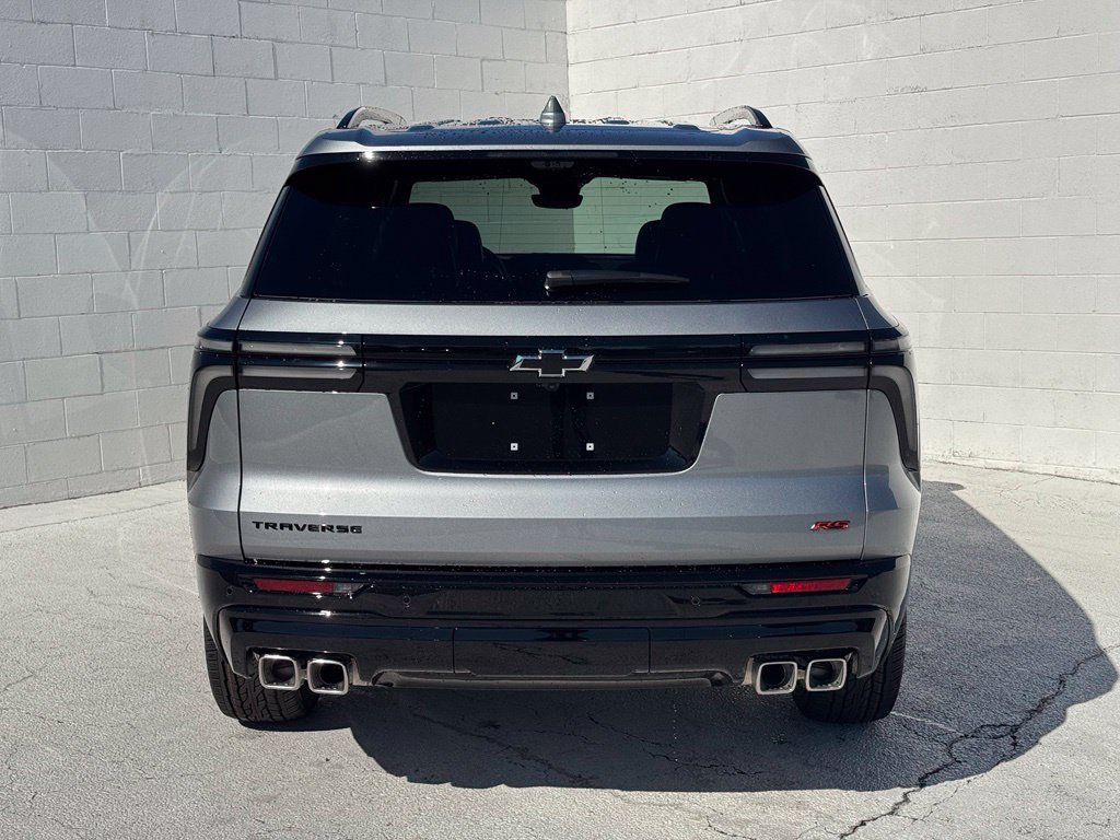 New 2027 Chevrolet Traverse RS w/ LPO, Floor Liner Package FWD image 11