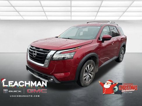 Used 2023 Nissan Pathfinder SL image 9