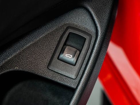 Used 2023 BMW M4 xDrive Competition image 43