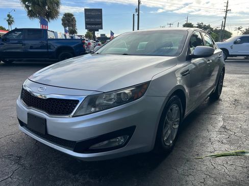 Used 2012 Kia Optima LX w/ Convenience Pkg FWD image 4