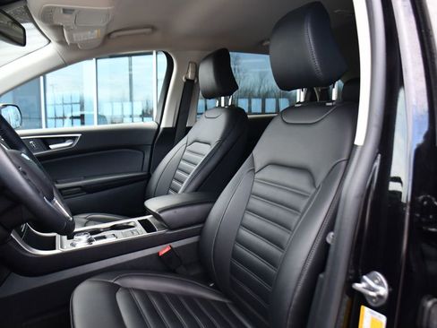 Used 2024 Ford Edge SEL w/ Convenience Package image 13