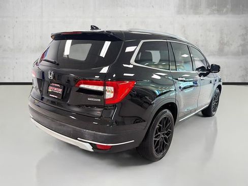 Used 2019 Honda Pilot Touring image 5