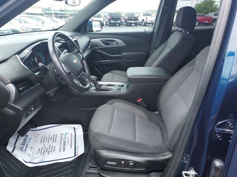 Used 2022 Chevrolet Traverse LT AWD/4WD image 13