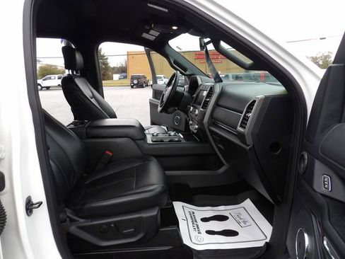 Certified 2020 Ford Expedition XLT w/ Equipment Group 202A image 34