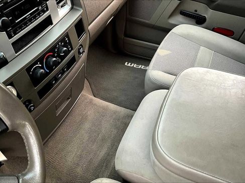 Used 2008 Dodge Ram 2500 Truck SLT w/ Popular Equipment Group image 17