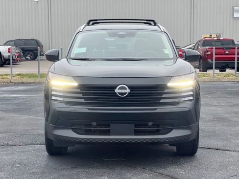 New 2026 Nissan Kicks SV w/ Cold Weather Package image 9