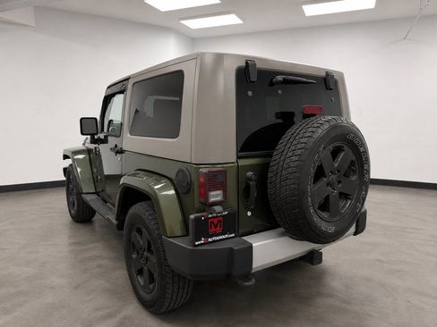Used 2009 Jeep Wrangler Sahara AWD/4WD image 4