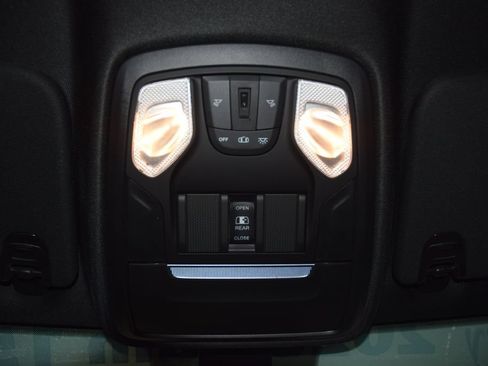 Used 2020 RAM 1500 Big Horn AWD/4WD image 51
