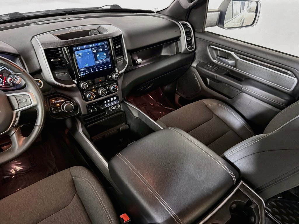 Used 2022 RAM 1500 Big Horn AWD/4WD image 23