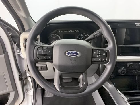 Used 2025 Ford F250 XLT w/ FX4 Off-Road Package AWD/4WD image 10