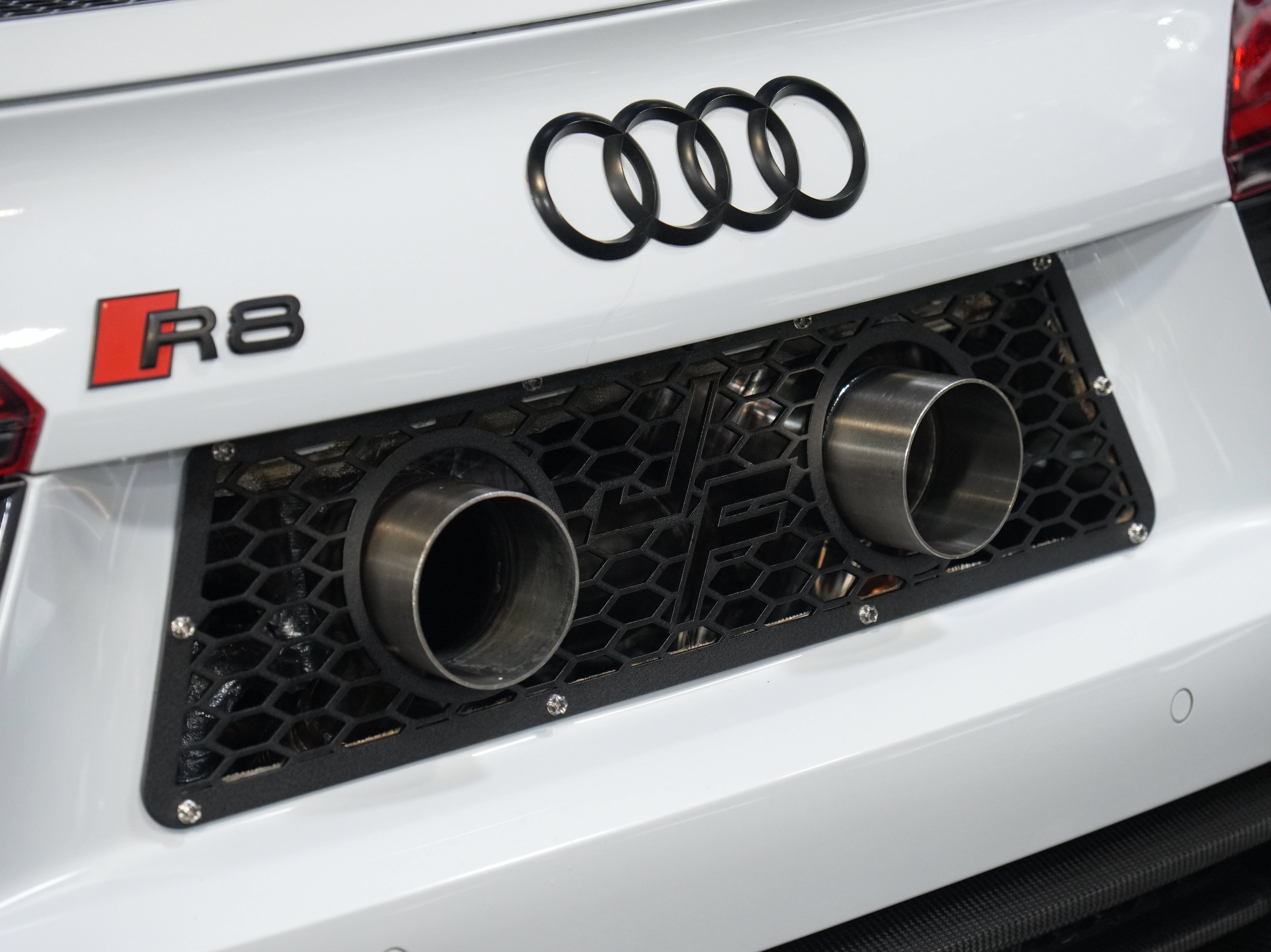 Used 2017 Audi R8 V10 plus AWD/4WD image 22