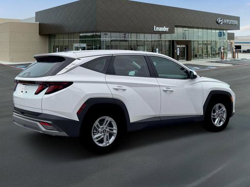 New 2026 Hyundai Tucson SE FWD image 8