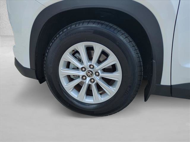Certified 2025 Toyota Grand Highlander FWD image 23