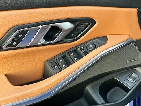 Used 2023 BMW M340i w/ Premium Package image 18