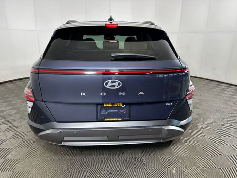 Used 2024 Hyundai Kona Limited FWD image 4