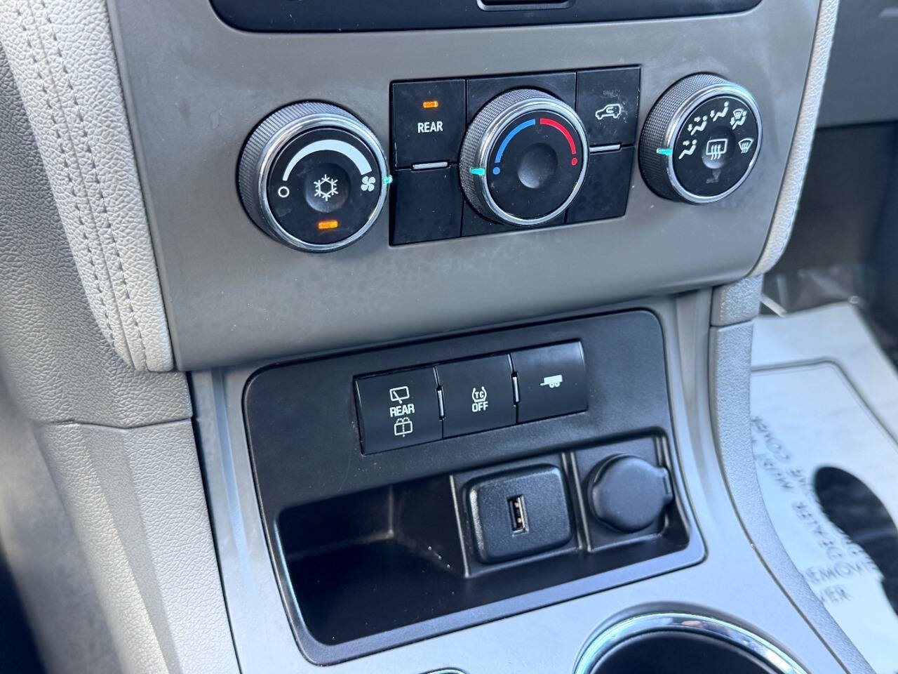 Used 2017 Chevrolet Traverse LS FWD image 44