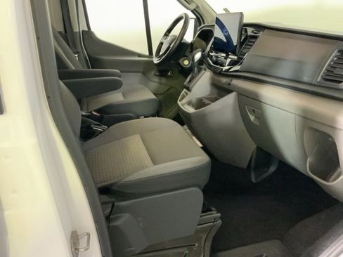 Used 2024 Ford Transit 350 XLT image 23