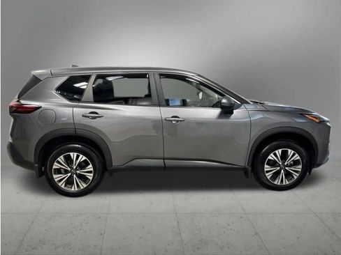 Used 2023 Nissan Rogue SV AWD/4WD image 6