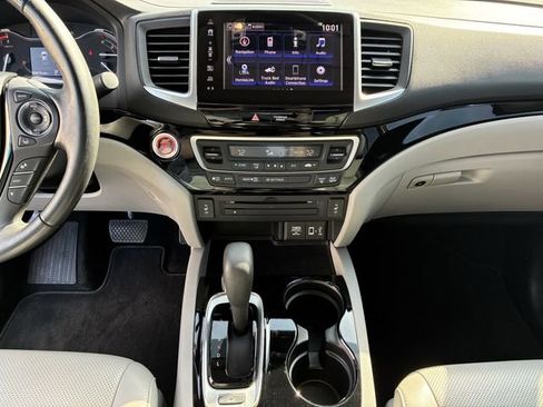 Used 2019 Honda Ridgeline RTL-E image 24