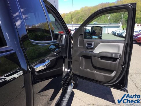Used 2018 Chevrolet Silverado 2500 W/T w/ Snow Plow Prep Package AWD/4WD image 43